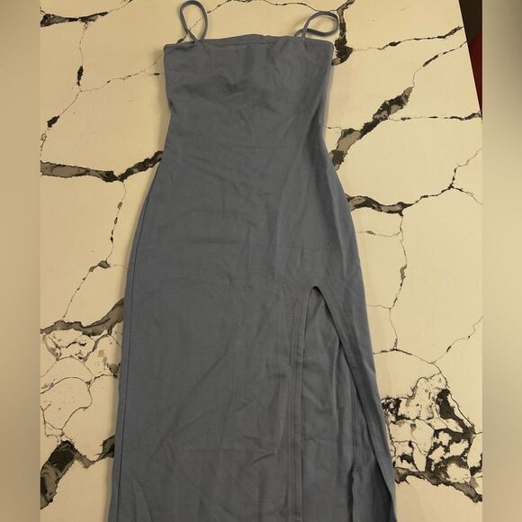 Lovers + Friends Skylar Midi in Blue Bell - Picture 2 of 6